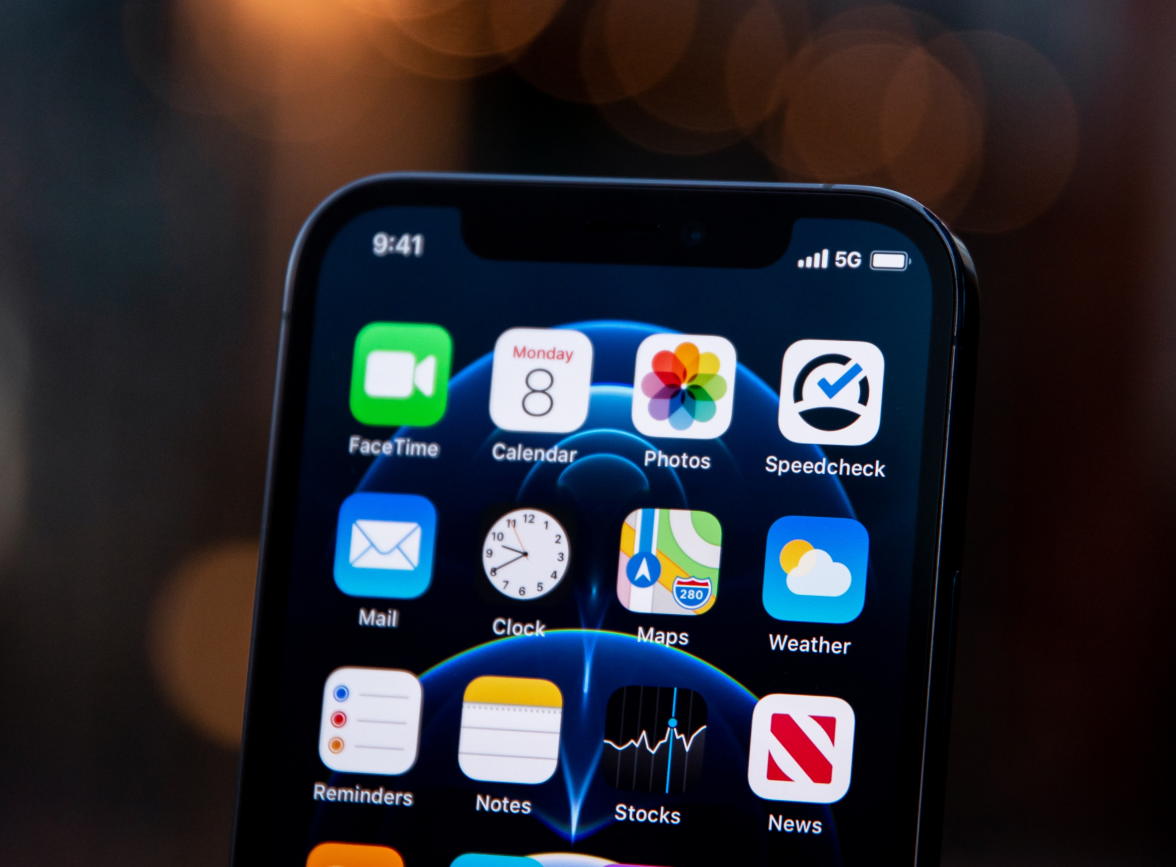 泰山苹果手机维修分享为什么 iPhone 12 在冬季会自动关机 