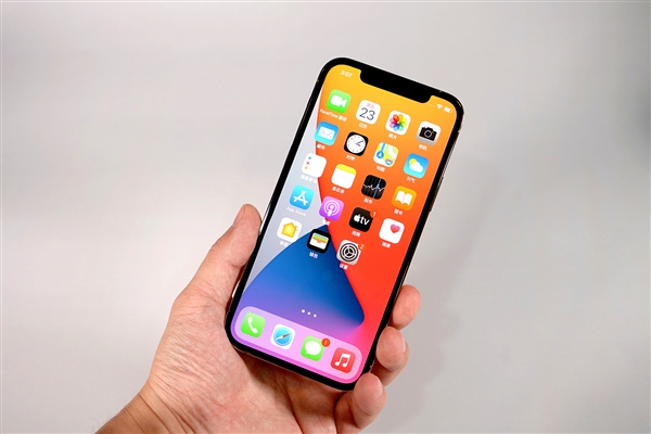 泰山苹果手机维修分享iOS 14.2修订版已到，专属iPhone 12系列 